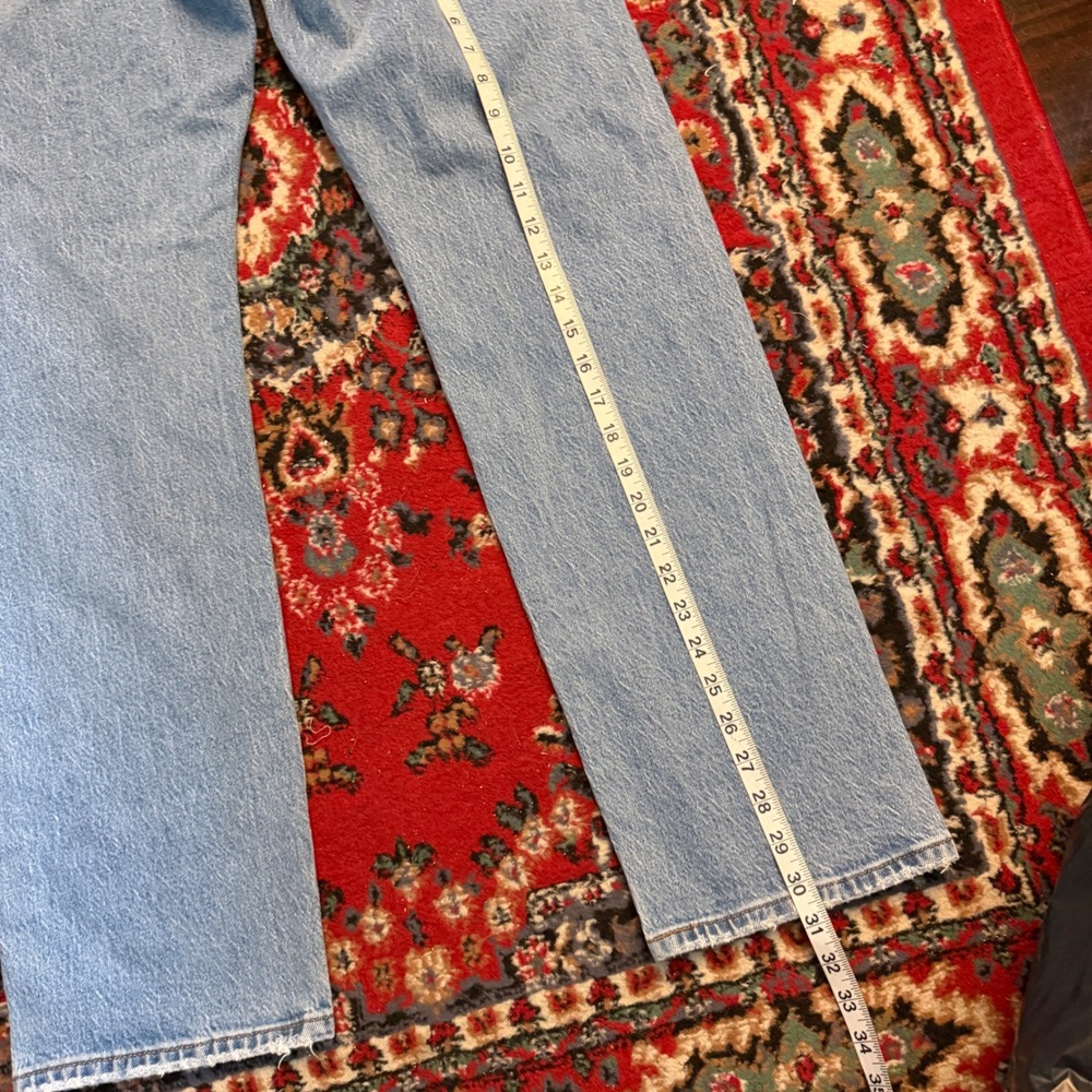 Levis 501 Curve Jeans Womens Light Wash Straight Leg High Rise Denim Blue - Picture 7 of 8